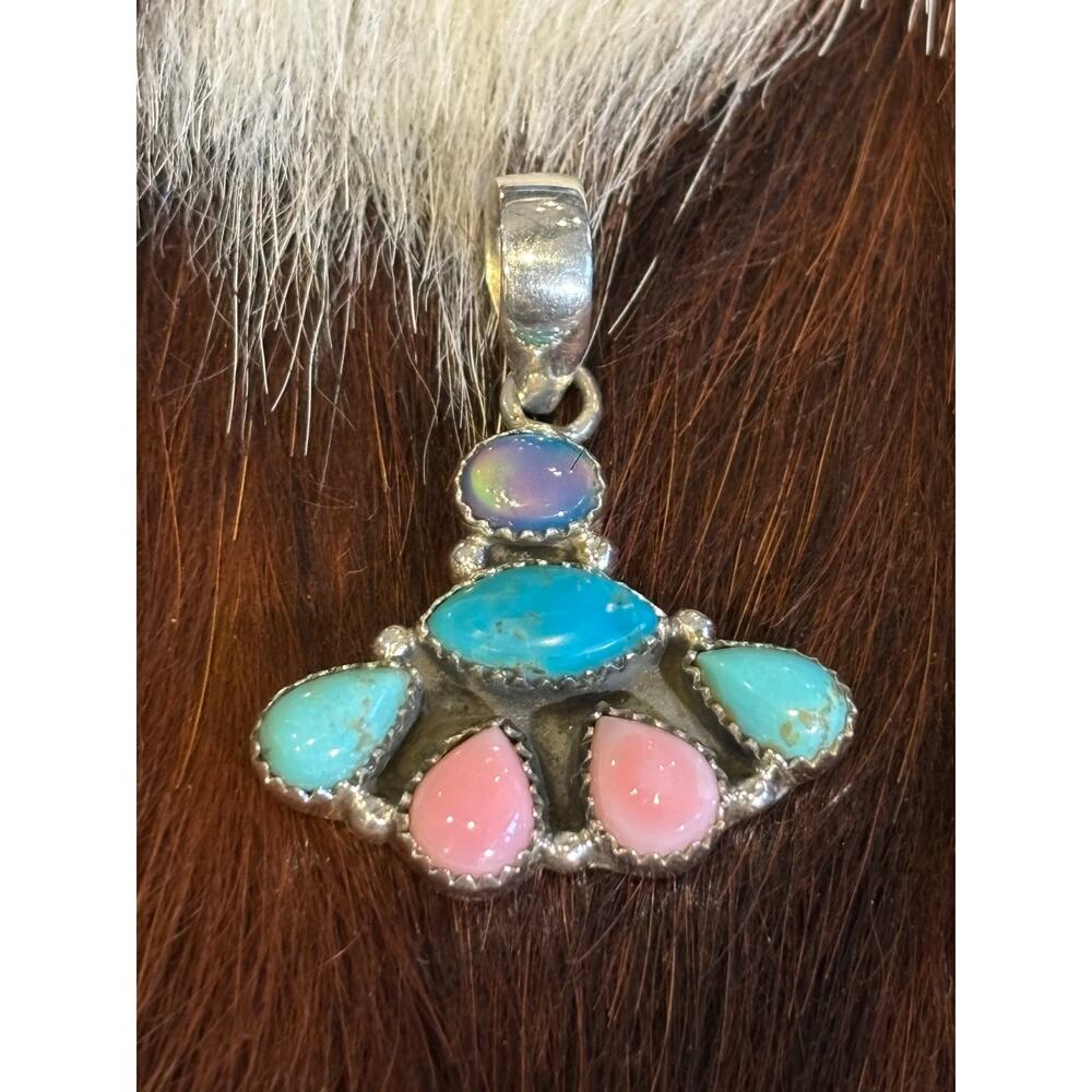 Kingman Turquoise Blue Opal & Pink Conch Pendant 925 Silver - Picture 3 of 6
